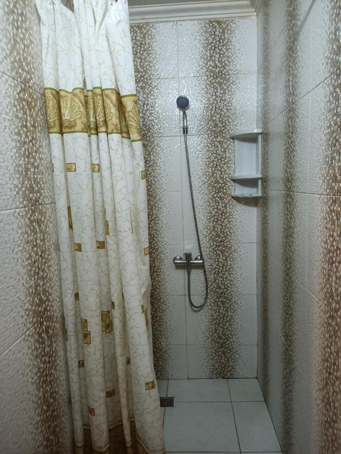 Albergue Makenty House Astana Exterior foto