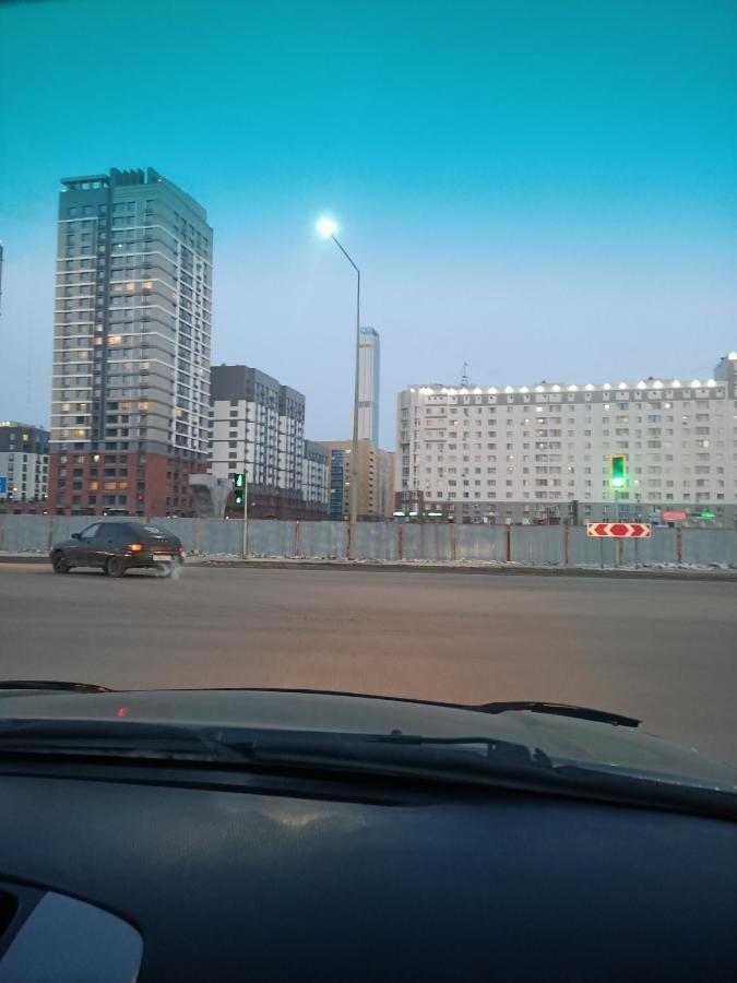 Albergue Makenty House Astana Exterior foto